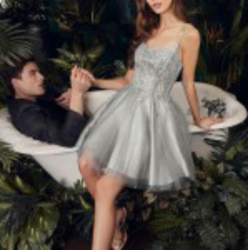 Prom dress - Picture 4 of 10